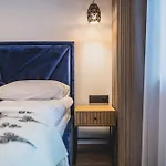 W Centrum Gorski Krysztal, Odkryj-zakopane