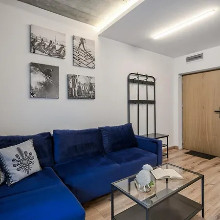 Apartment W Centrum Gorski Krysztal